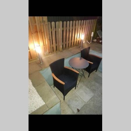 Schoene Wohnung In Karben - Rendel, Mit Freisitz Zewnętrze zdjęcie
