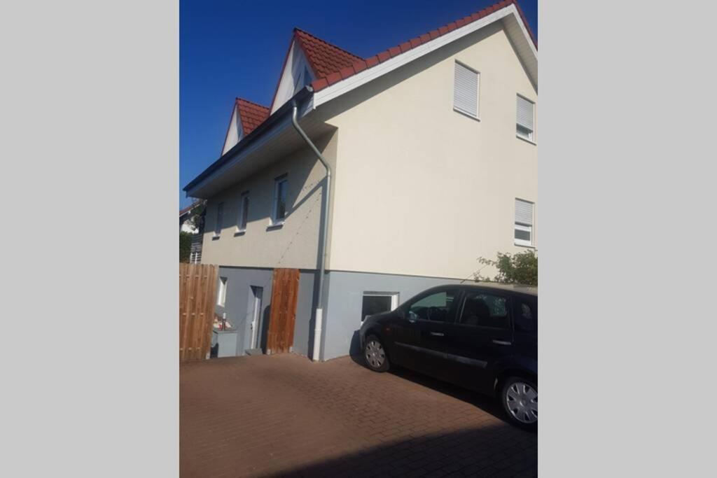 Schoene Wohnung In Karben - Rendel, Mit Freisitz Zewnętrze zdjęcie